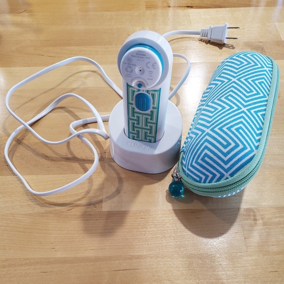 SOLD - Picture 1 of 2